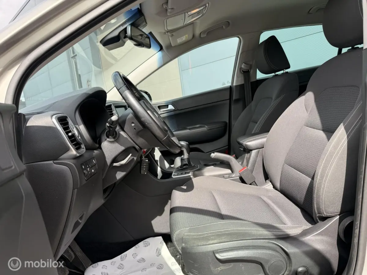 1.6 GDI First Edition | Facelift | Trekhaak | Dealer Onderhouden | Camera | NAP