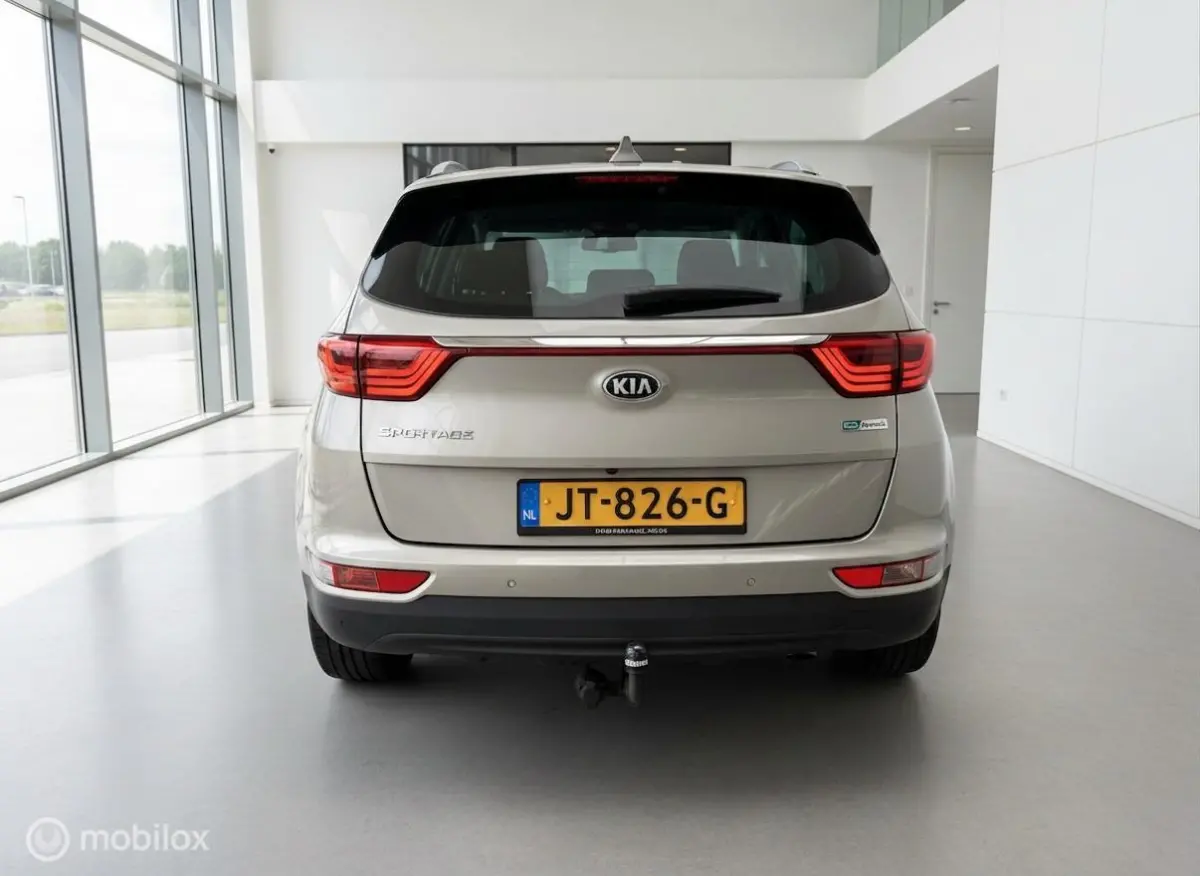 1.6 GDI First Edition | Facelift | Trekhaak | Dealer Onderhouden | Camera | NAP