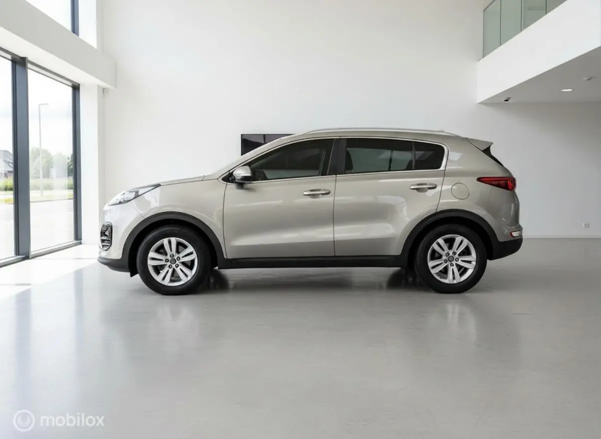 1.6 GDI First Edition | Facelift | Trekhaak | Dealer Onderhouden | Camera | NAP