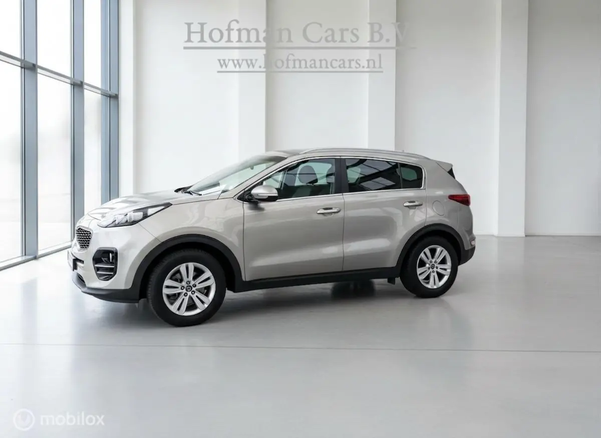 1.6 GDI First Edition | Facelift | Trekhaak | Dealer Onderhouden | Camera | NAP