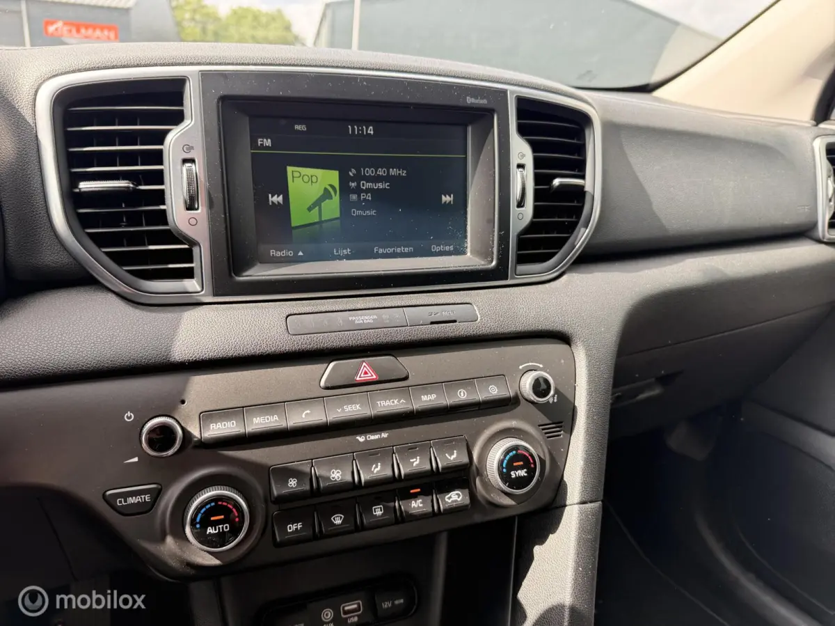 1.6 GDI First Edition | Facelift | Trekhaak | Dealer Onderhouden | Camera | NAP