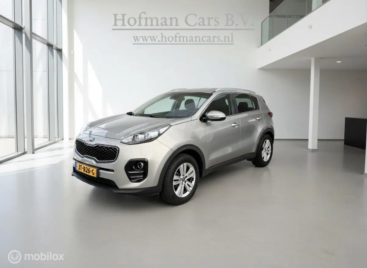 1.6 GDI First Edition | Facelift | Trekhaak | Dealer Onderhouden | Camera | NAP