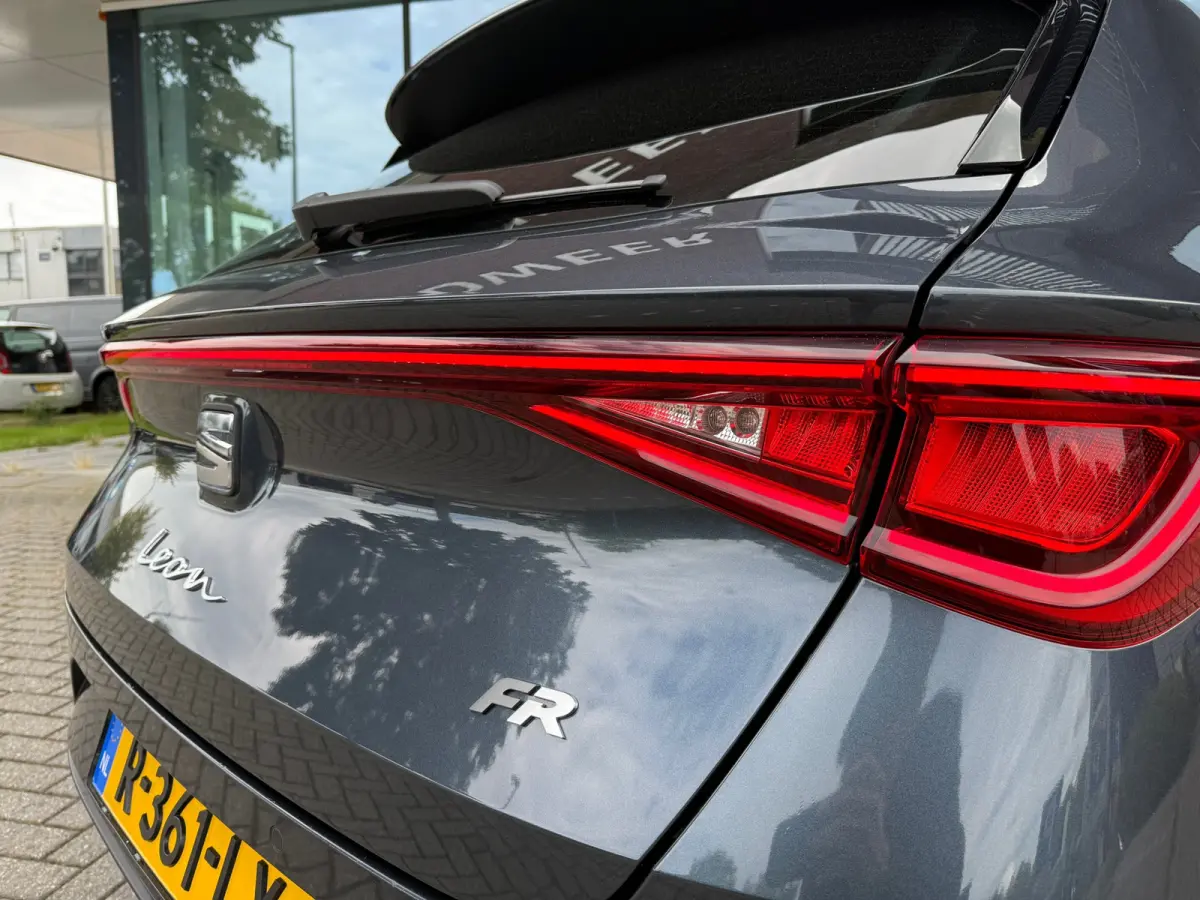 1.5 TSI FR Business Intense - Climate - Navi - Parkeerhulp