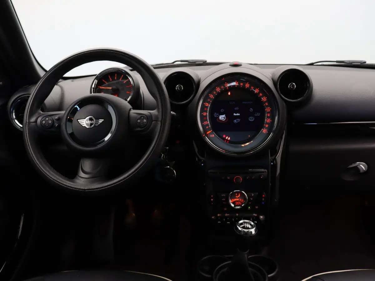1.6 Cooper Chili | Schuif/ kantel dak | Climate control | Harman kardon audio | Stoelverwarming |