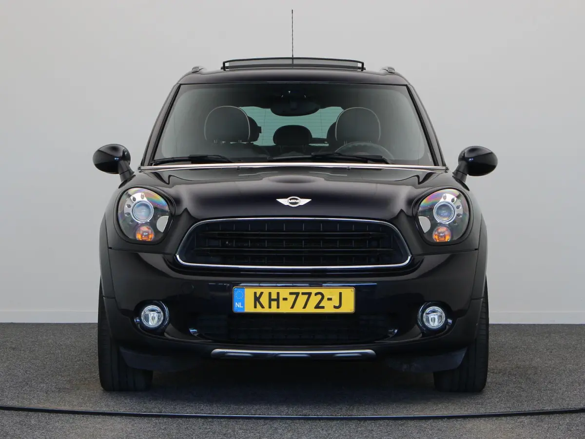 1.6 Cooper Chili | Schuif/ kantel dak | Climate control | Harman kardon audio | Stoelverwarming |