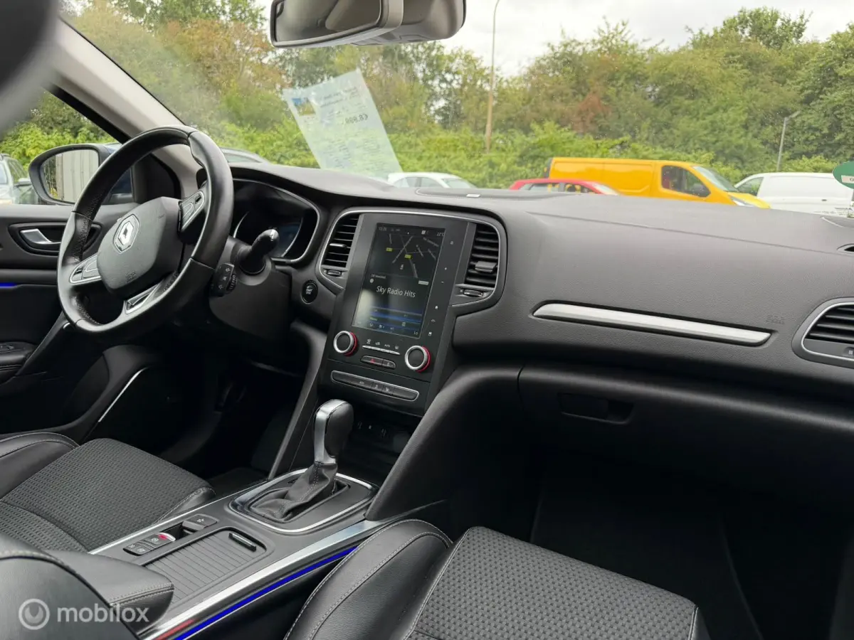 1.2 TCe Bose pano,auto,massage,keyless