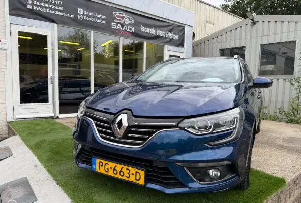 1.2 TCe Bose pano,auto,massage,keyless