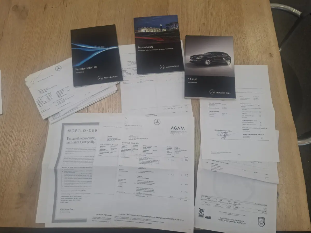 180 Ambition Leer Navi Camera LED Parkeerhulp voor & achter Mooi!