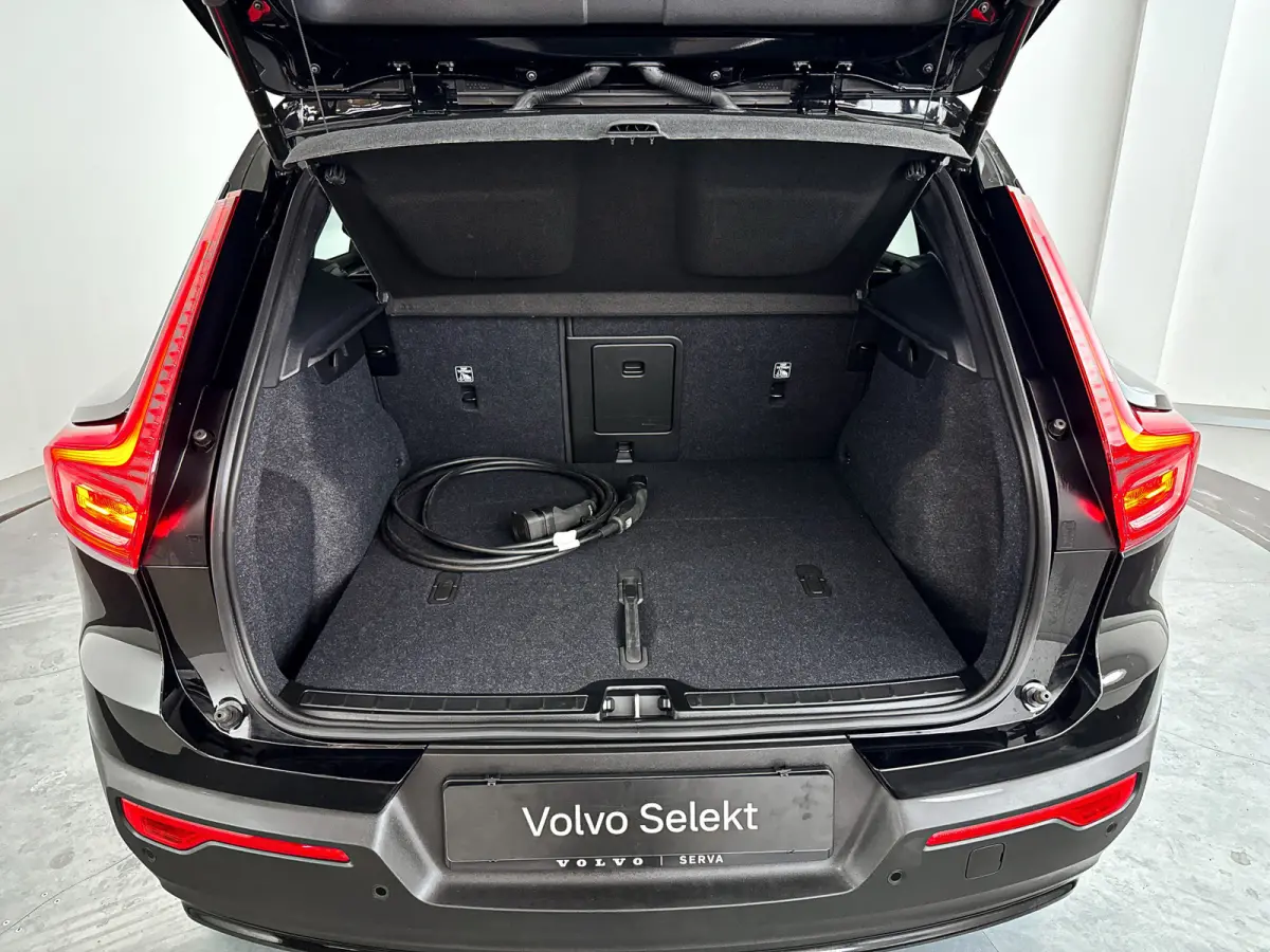 Single Motor Plus Black Edition 70 kWh | Parkeercamera | Harman Kardon | Stoel- en stuurverwarming