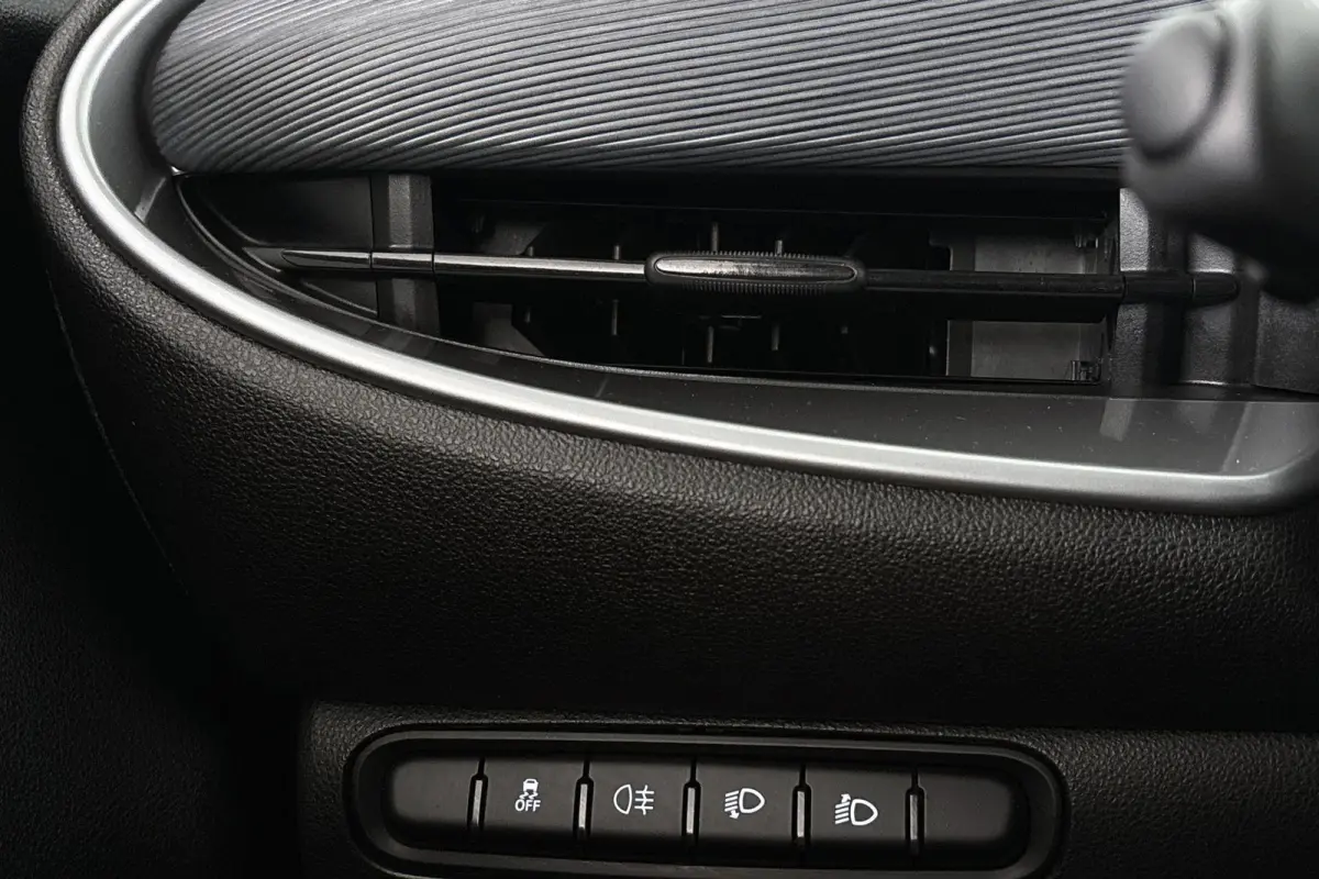 3+1 Icon 42 kWh Panoramadak Apple CarPlay Camera 16"