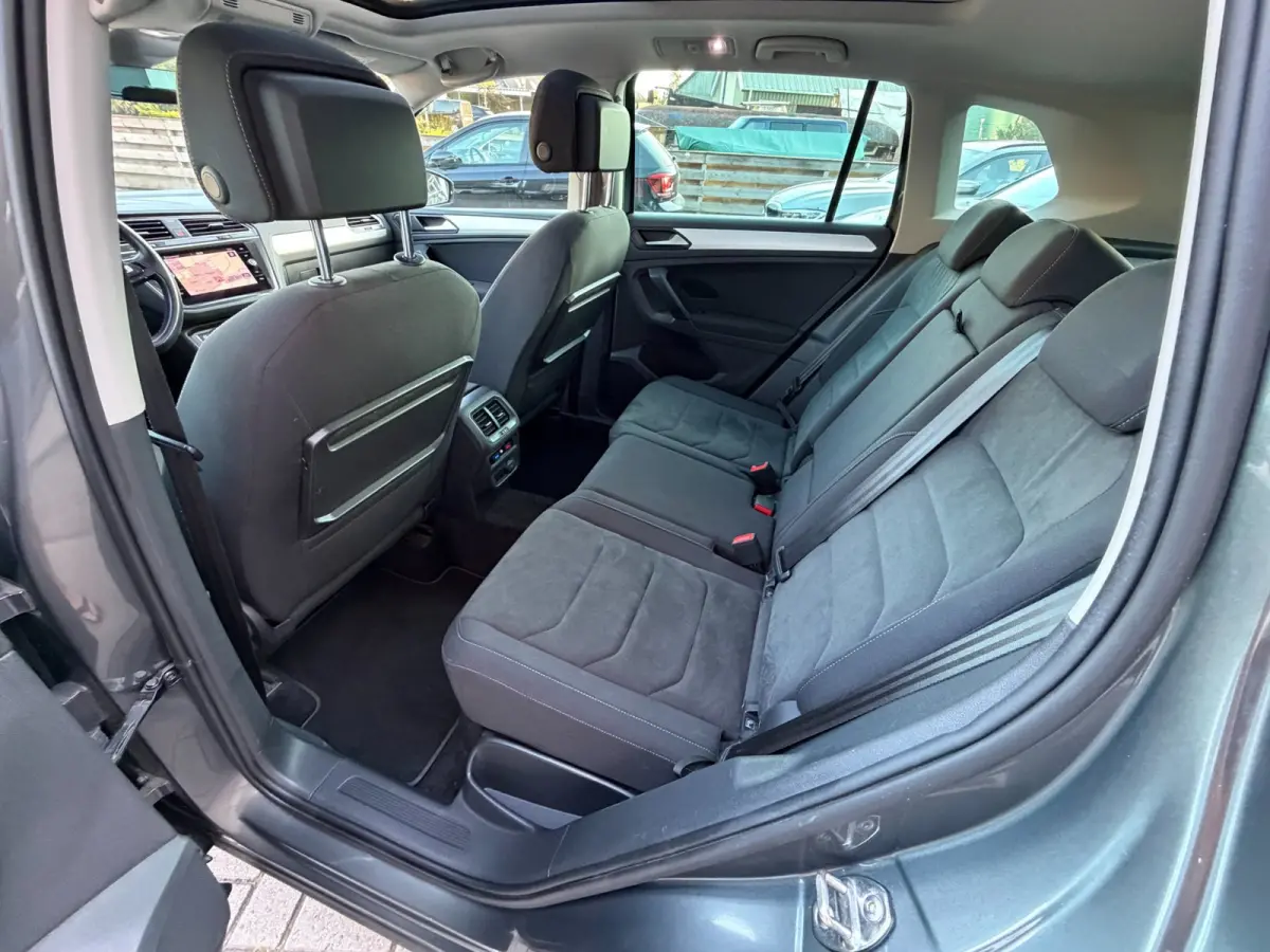 1.5 TSI ACT Highline Business R / Pano / 2x Massage / ACC / Trekhaak / Zeer kompleet !