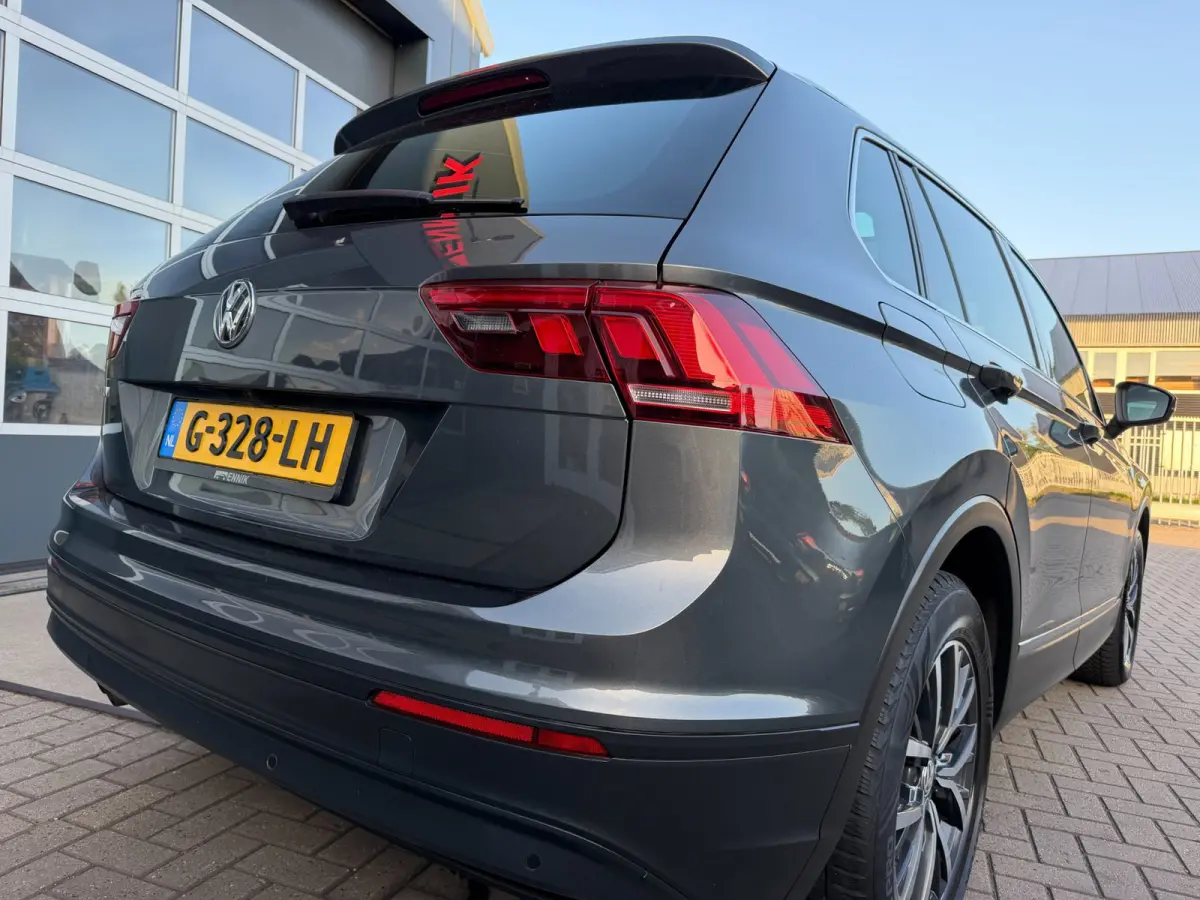 1.5 TSI ACT Highline Business R / Pano / 2x Massage / ACC / Trekhaak / Zeer kompleet !