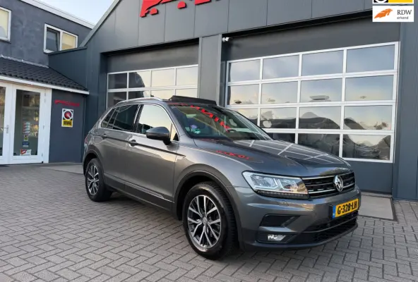 1.5 TSI ACT Highline Business R / Pano / 2x Massage / ACC / Trekhaak / Zeer kompleet !
