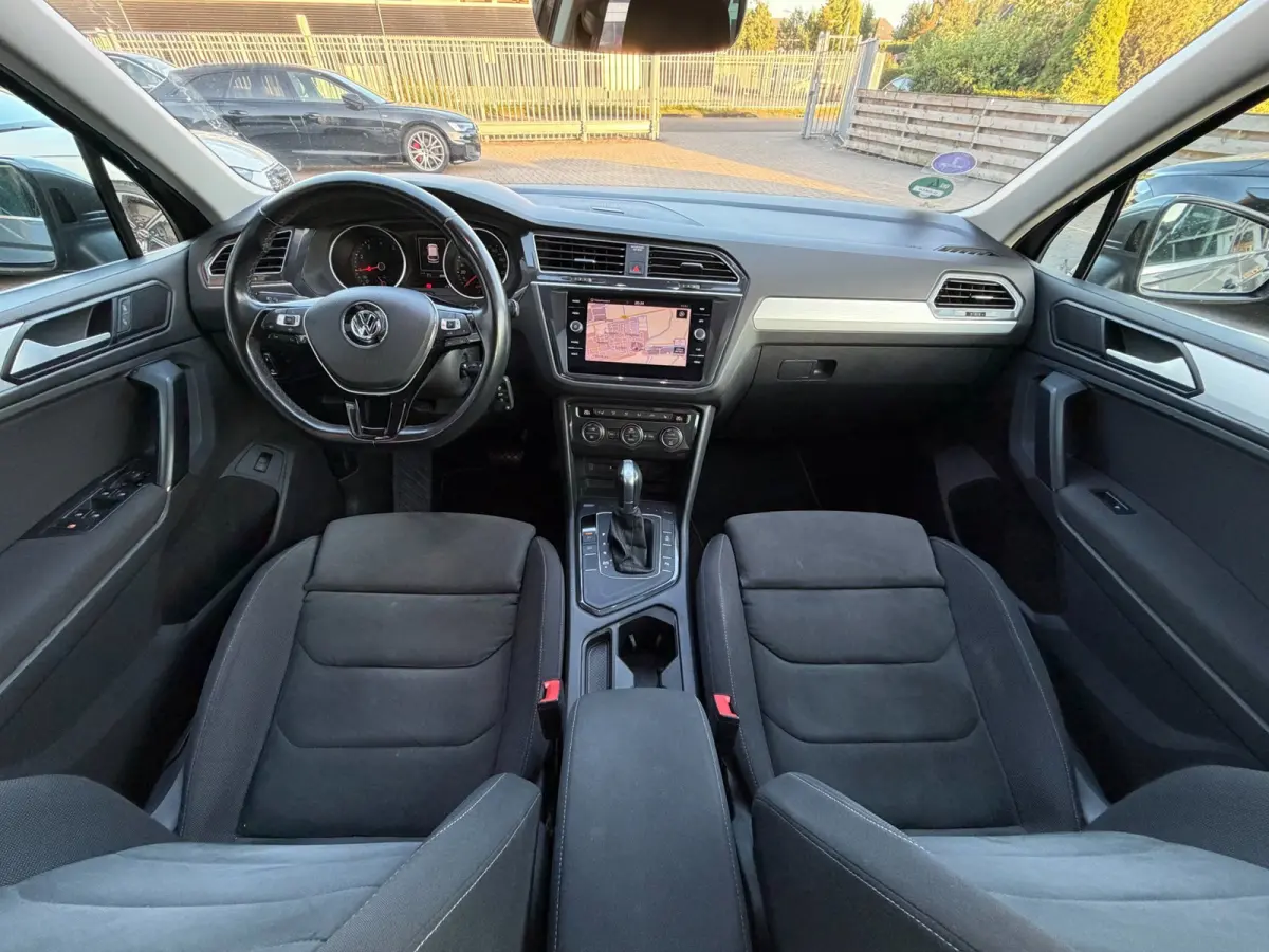 1.5 TSI ACT Highline Business R / Pano / 2x Massage / ACC / Trekhaak / Zeer kompleet !