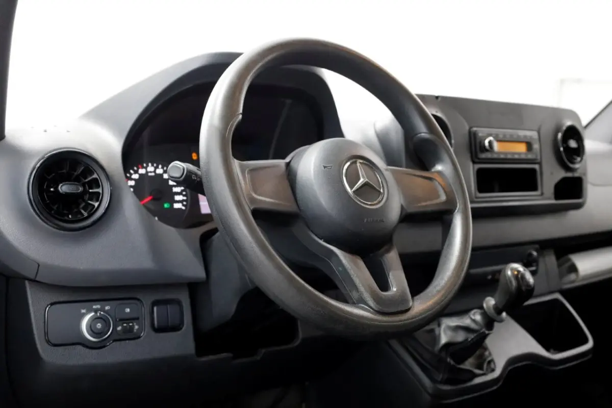 311 CDI 115pk E6 RWD Bakwagen met achterdeuren 2-Persoons 12-2020