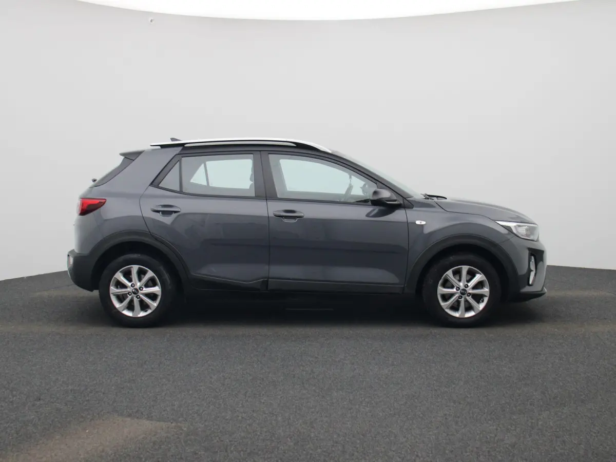 1.0 T-GDi MHEV DynamicLine | ACHTERUITRIJCAMERA | APPLE CARPLAY | ANDROID AUTO | CLIMATE CONTROL | CRUISE CONTROL | LANE ASSIST | AIRCO | DAB RADIO |
