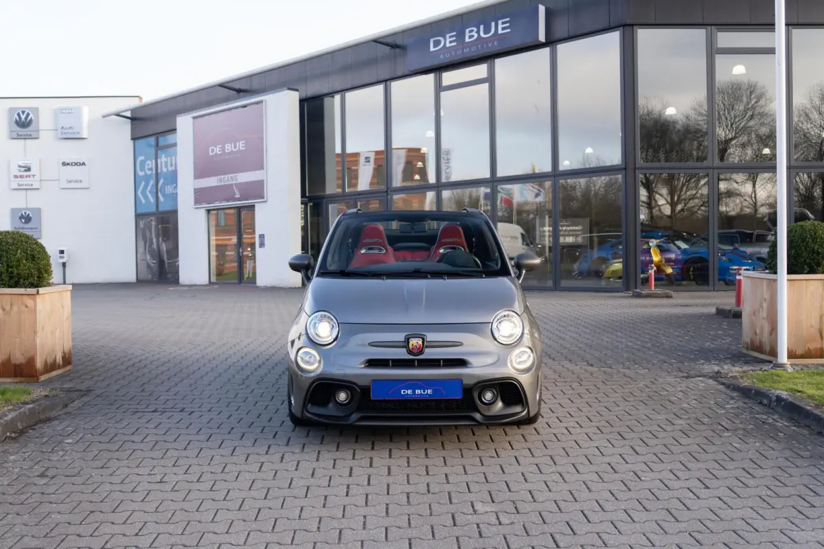C 1.4 T-Jet Abarth 595 Competizione | 180Pk | Cabrio | Automaat | Brembo | Xenon | Leder | Carbon | Digitaal Dashboard | Dealer Onderhouden