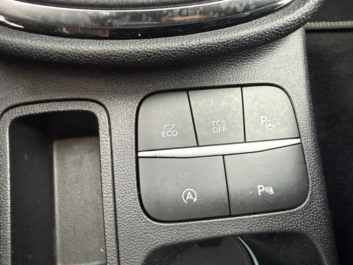 1.0 EcoBoost Titanium | 2E EIGENAAR | 3/6 OF 12 MND GARANTIE | CAMERA | PANO DAK | TREKHAAK | CARPLAY |