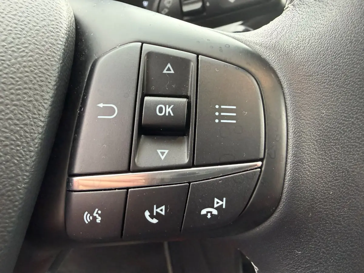 1.0 EcoBoost Titanium | 2E EIGENAAR | 3/6 OF 12 MND GARANTIE | CAMERA | PANO DAK | TREKHAAK | CARPLAY |