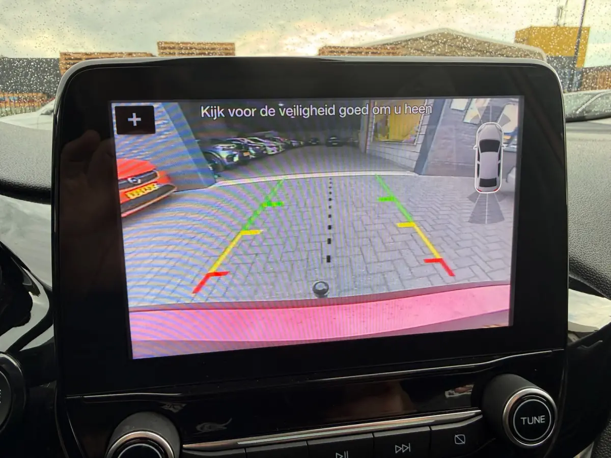 1.0 EcoBoost Titanium | 2E EIGENAAR | 3/6 OF 12 MND GARANTIE | CAMERA | PANO DAK | TREKHAAK | CARPLAY |