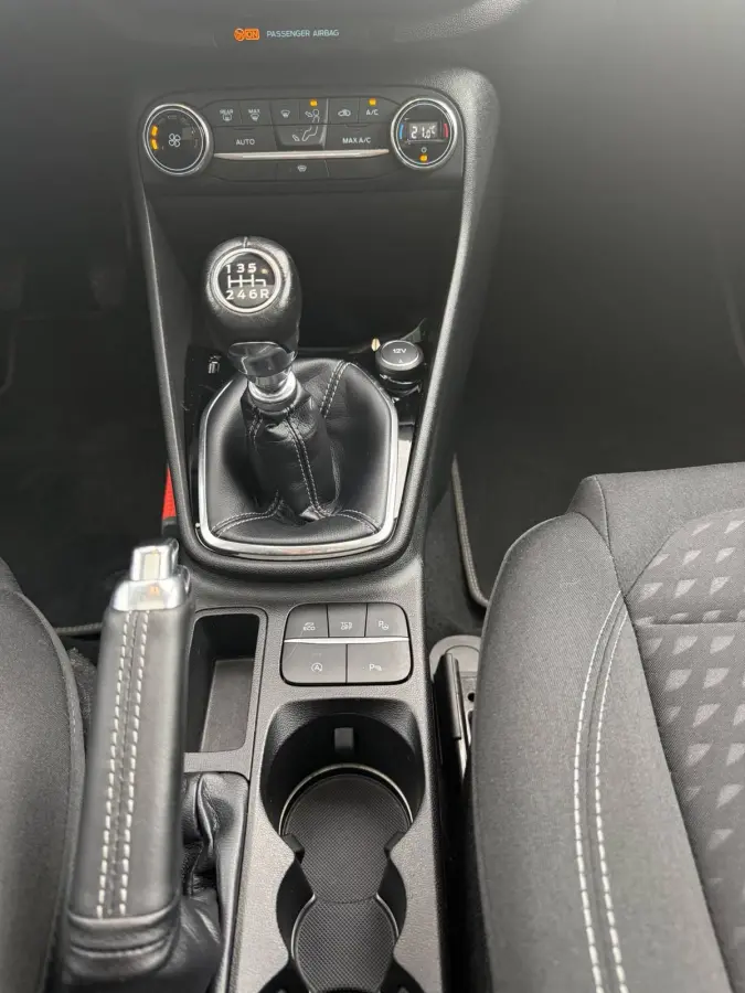 1.0 EcoBoost Titanium | 2E EIGENAAR | 3/6 OF 12 MND GARANTIE | CAMERA | PANO DAK | TREKHAAK | CARPLAY |