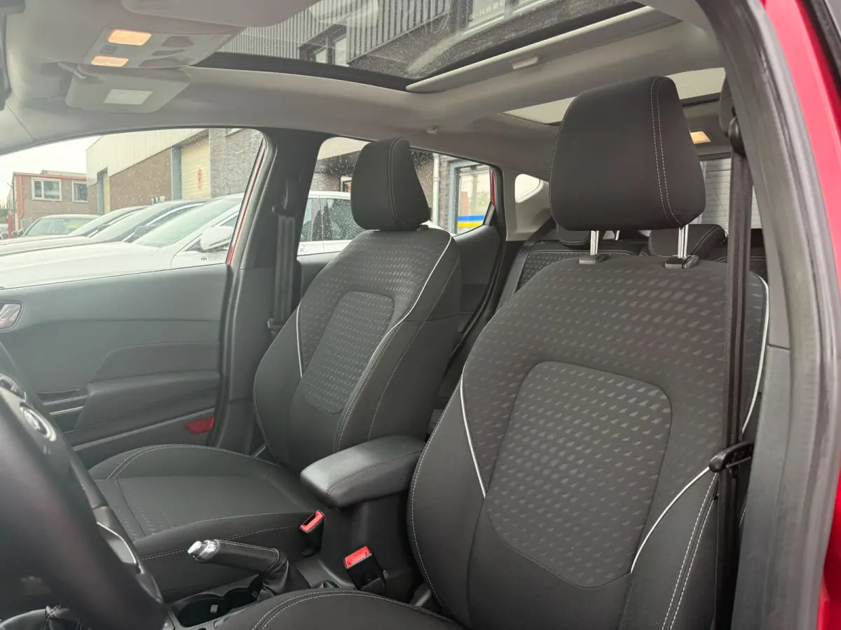 1.0 EcoBoost Titanium | 2E EIGENAAR | 3/6 OF 12 MND GARANTIE | CAMERA | PANO DAK | TREKHAAK | CARPLAY |
