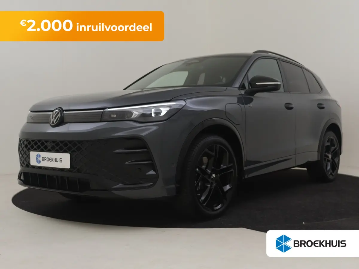 R-Line Edition - eHybrid | 'App-Connect' draadloze smartphone integratie | Automatische afstandsregeling (Adaptive Cruise Control) | Diefstalalarm