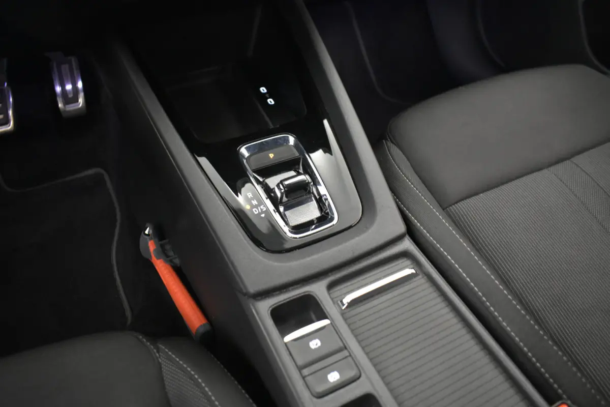 1.0 e-TSI Sportline Trekhaak Virtual schaalstoelen Stoelverwarming