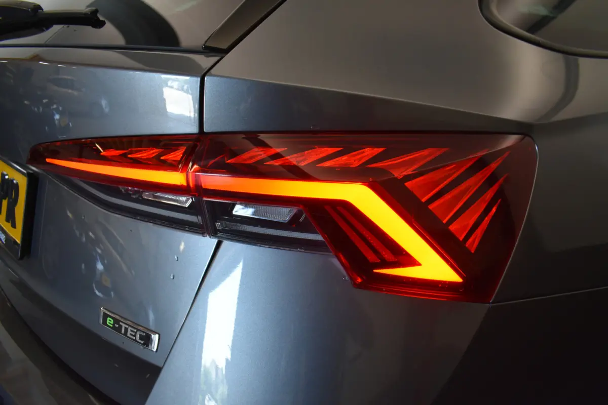 1.0 e-TSI Sportline Trekhaak Virtual schaalstoelen Stoelverwarming