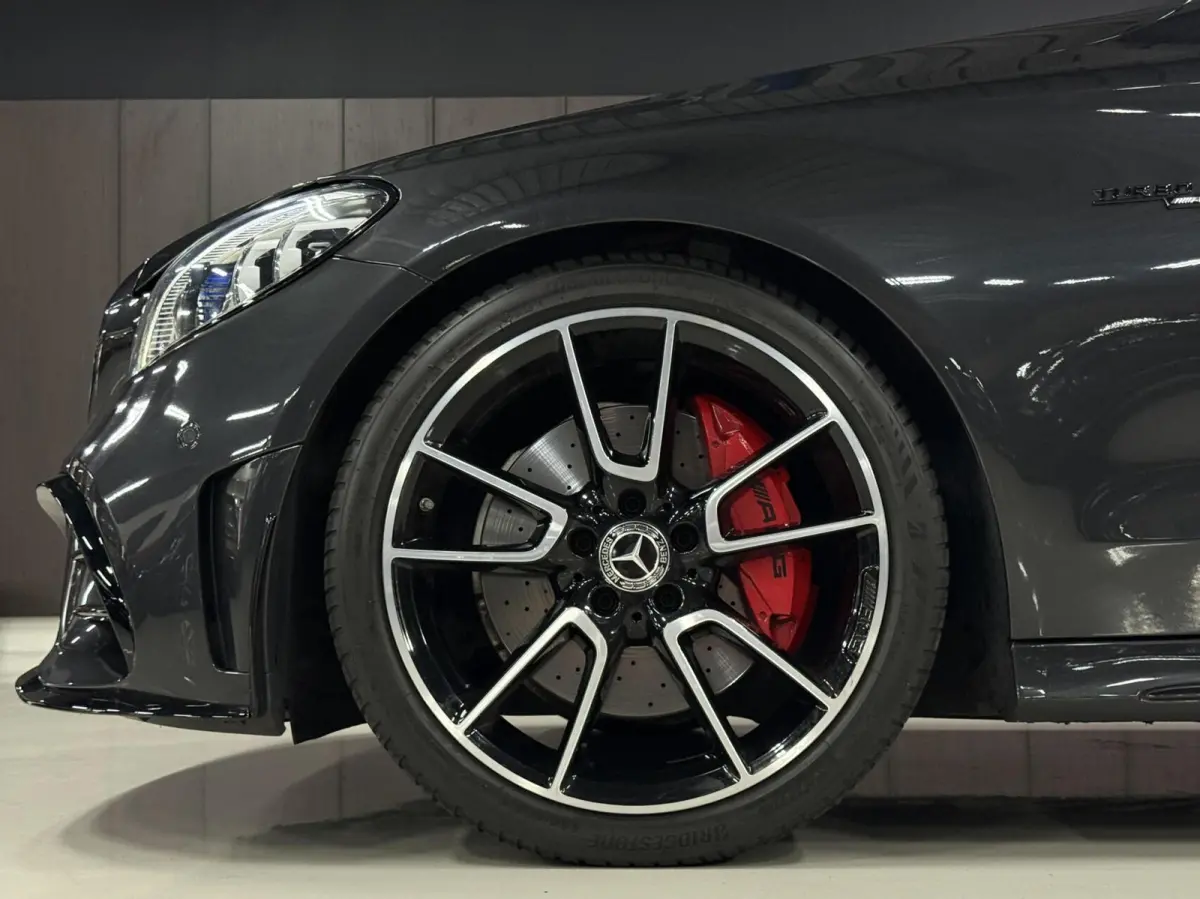 300 AMG | Pano | Luchtvering | 360