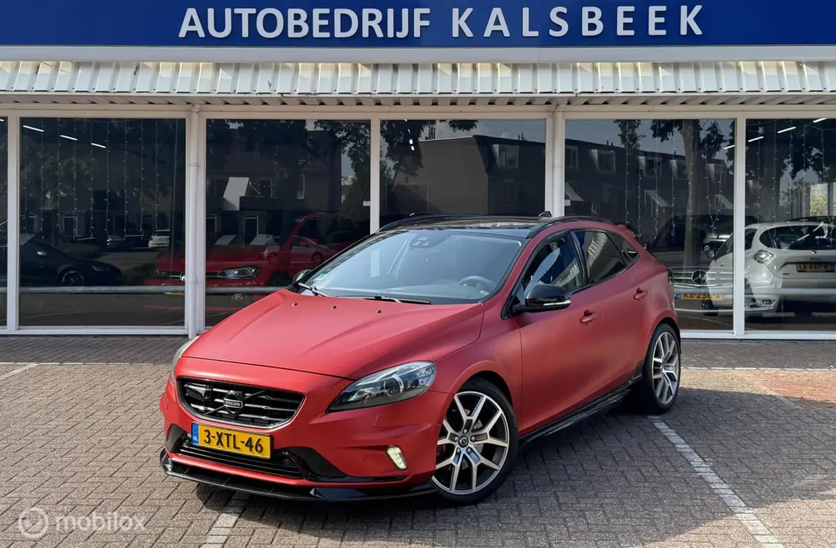 Volvo V40 Cross Country 2014 Benzine Automatisch leasen