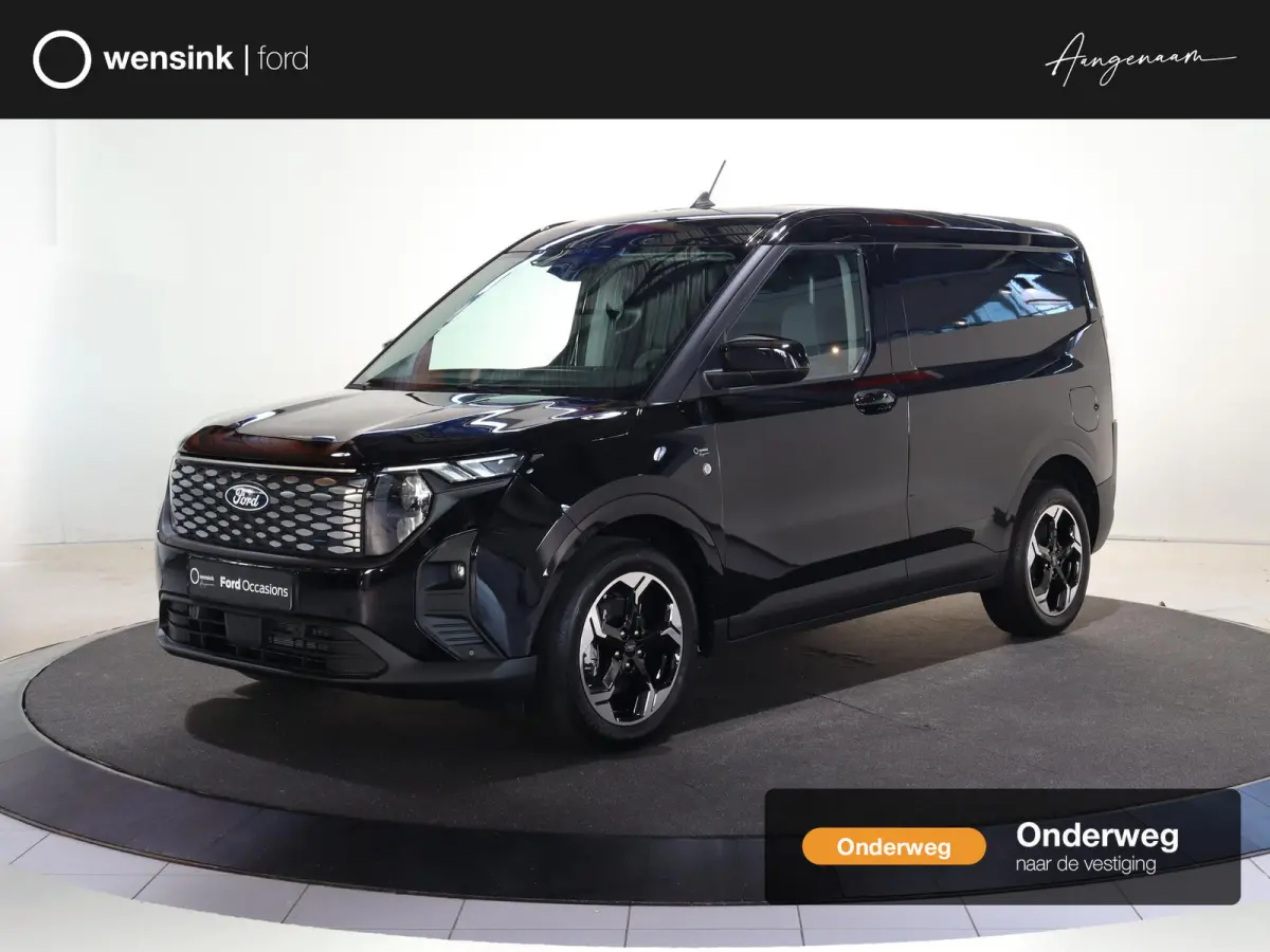 Trend 46 kWh PARKEERSENSOREN V+A, CARPLAY, CRUISE CONTROL, ACHTERUITRIJ CAMERA, 16'' RESERVEWIEL, LED LAADRUIMTEVERLICHTING , LAADVLOERBESCHERMING, RUBBER , TREKHAAK