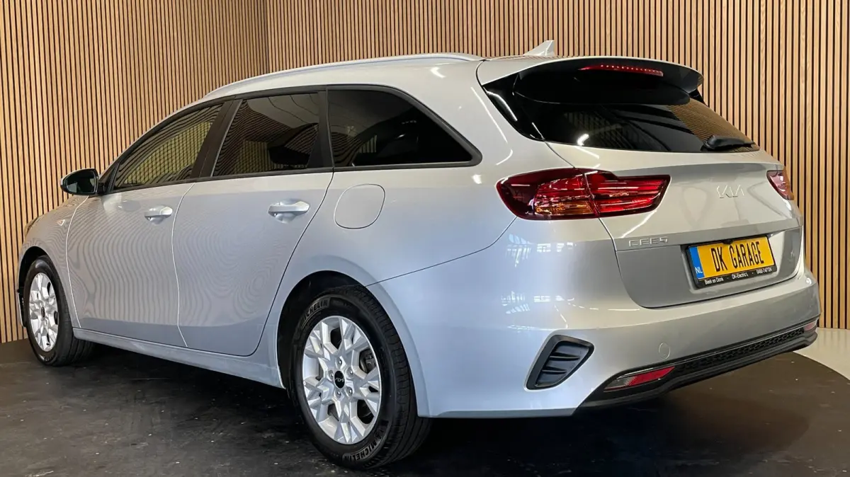 1.0 T-GDi DynamicLine|APPLE CARPLAY, ANDROID AUTO|STOEL-,STUURVERW|CAMERA|CRUISE,CLIMATE|1E EIG.|INCL.BTW|