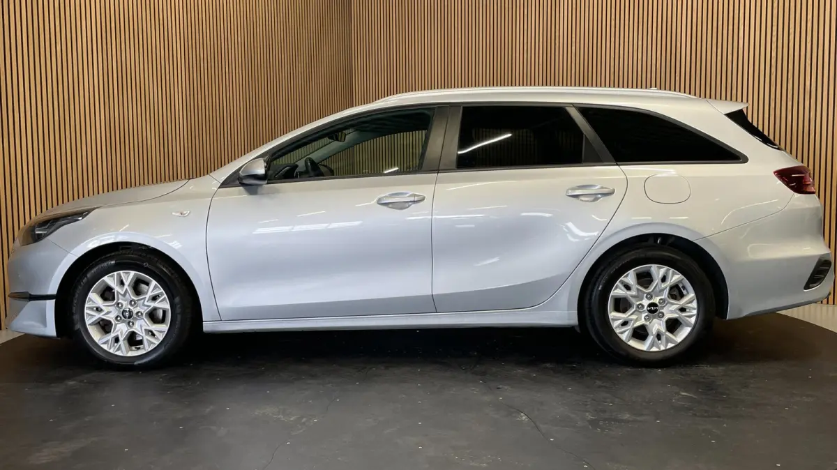 1.0 T-GDi DynamicLine|APPLE CARPLAY, ANDROID AUTO|STOEL-,STUURVERW|CAMERA|CRUISE,CLIMATE|1E EIG.|INCL.BTW|