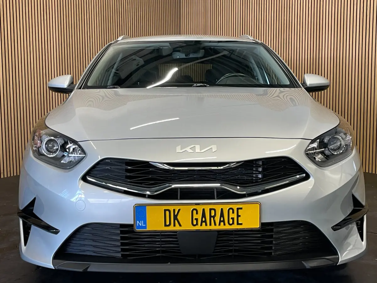 1.0 T-GDi DynamicLine|APPLE CARPLAY, ANDROID AUTO|STOEL-,STUURVERW|CAMERA|CRUISE,CLIMATE|1E EIG.|INCL.BTW|