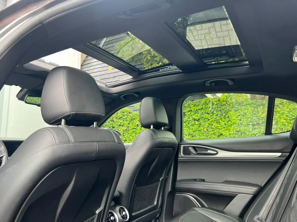 2.0t Q4 Veloce, 310pk, panodak, 1ste eig.