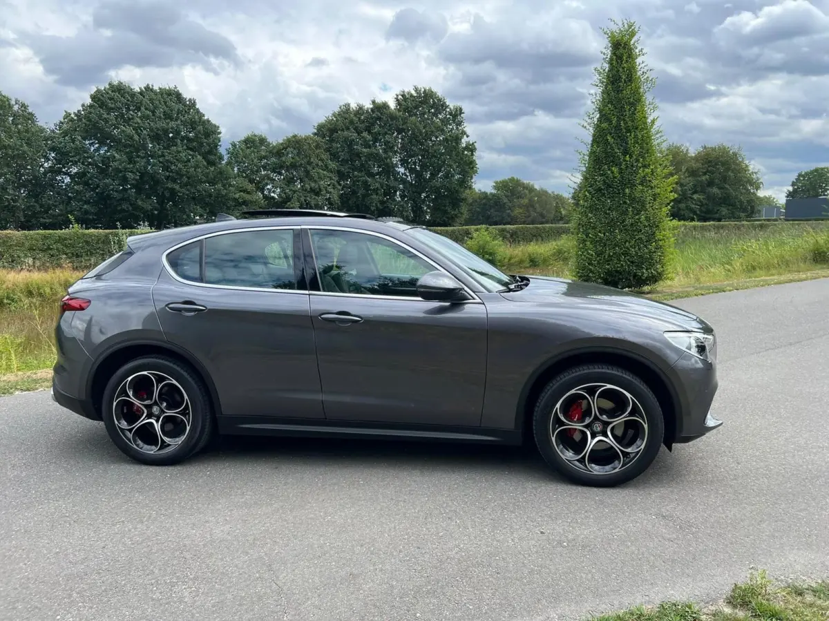 2.0t Q4 Veloce, 310pk, panodak, 1ste eig.