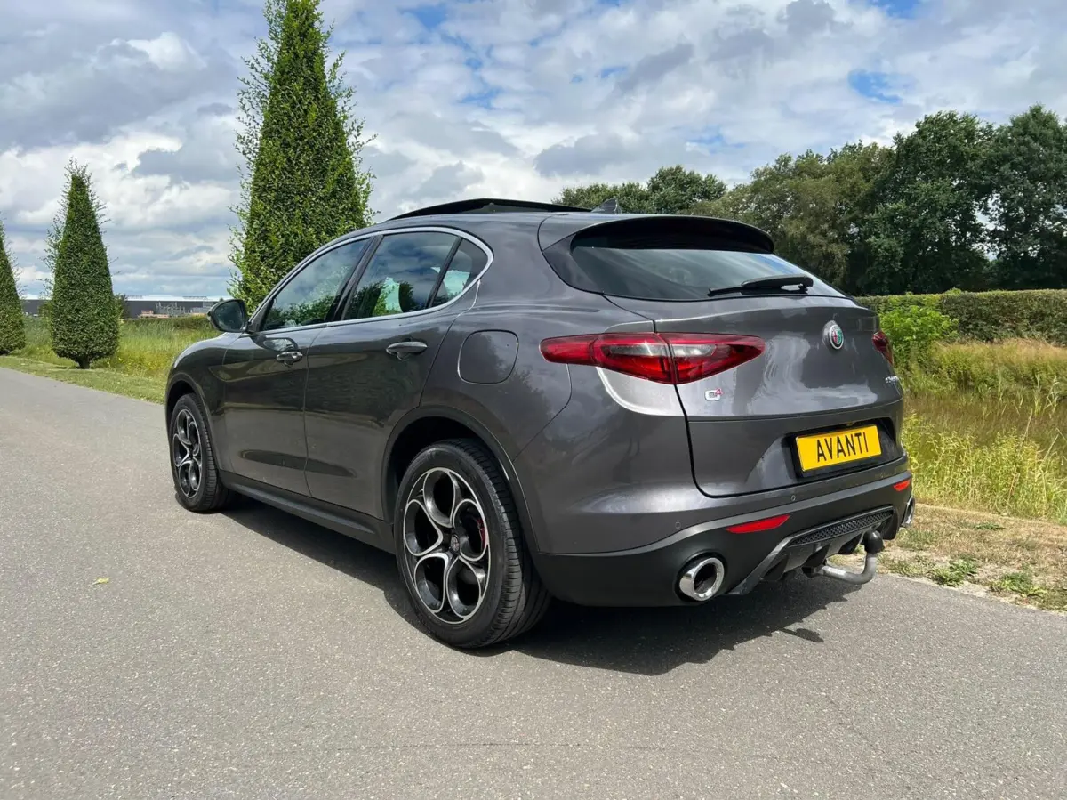2.0t Q4 Veloce, 310pk, panodak, 1ste eig.