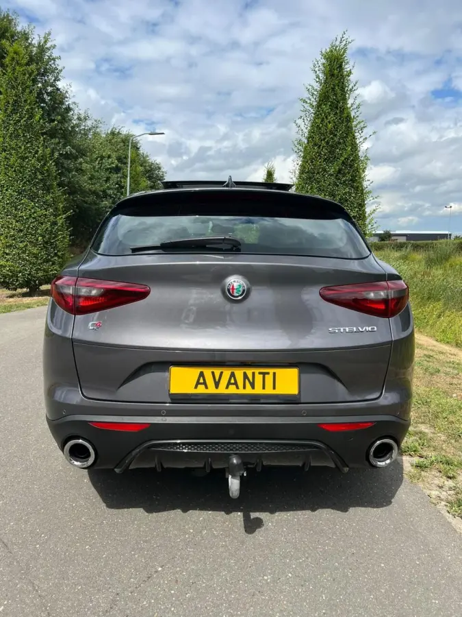 2.0t Q4 Veloce, 310pk, panodak, 1ste eig.