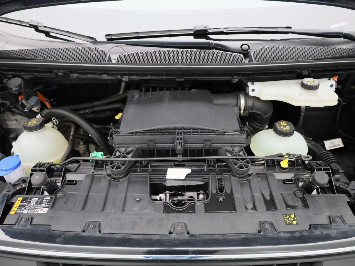 340 2.5 PHEV L2H1 Limited Incl. BTW & BPM | Adaptieve Cruise Controle | Navigatie | achteruitrij camera | 9 Persoons!