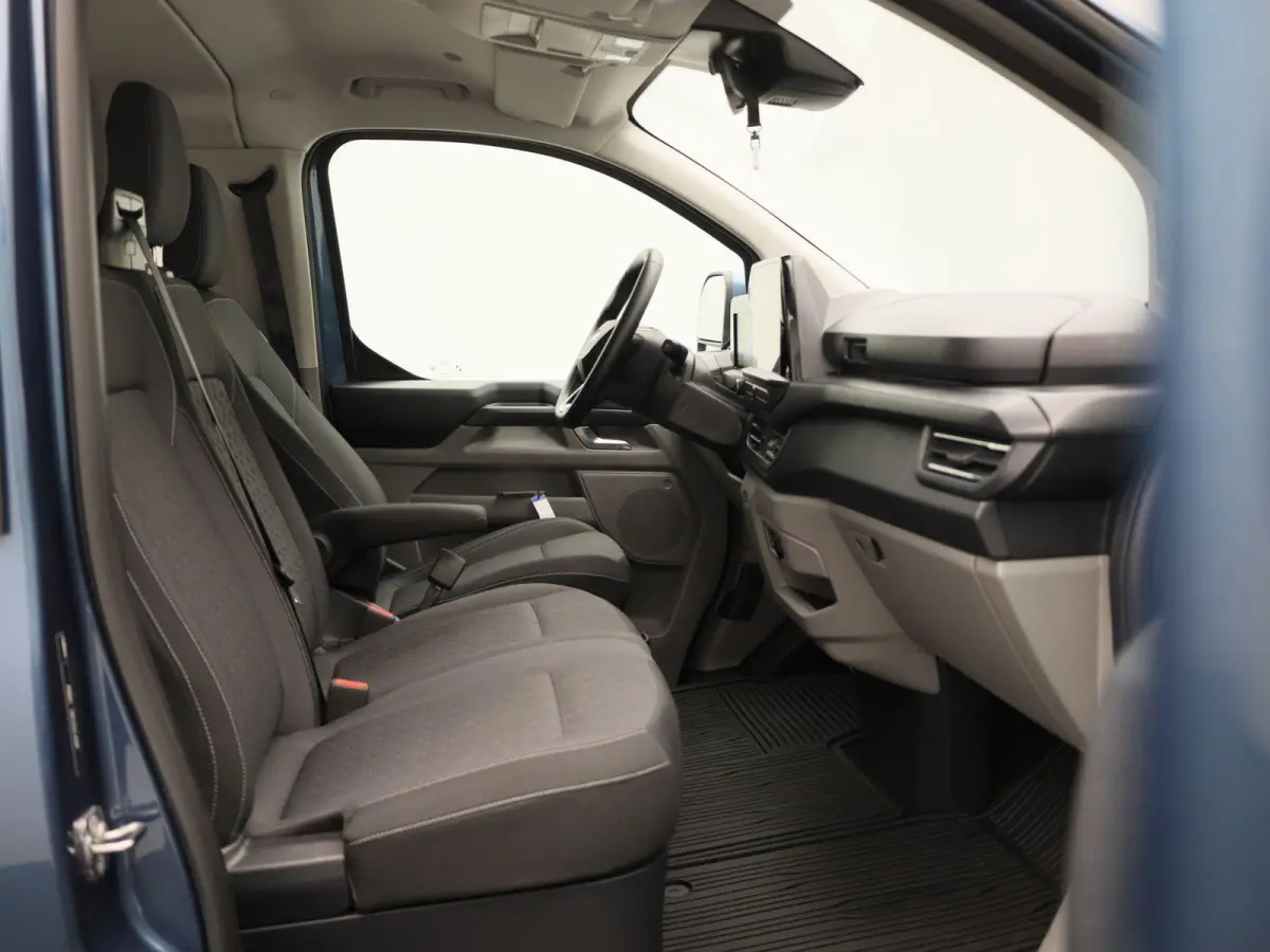 340 2.5 PHEV L2H1 Limited Incl. BTW & BPM | Adaptieve Cruise Controle | Navigatie | achteruitrij camera | 9 Persoons!