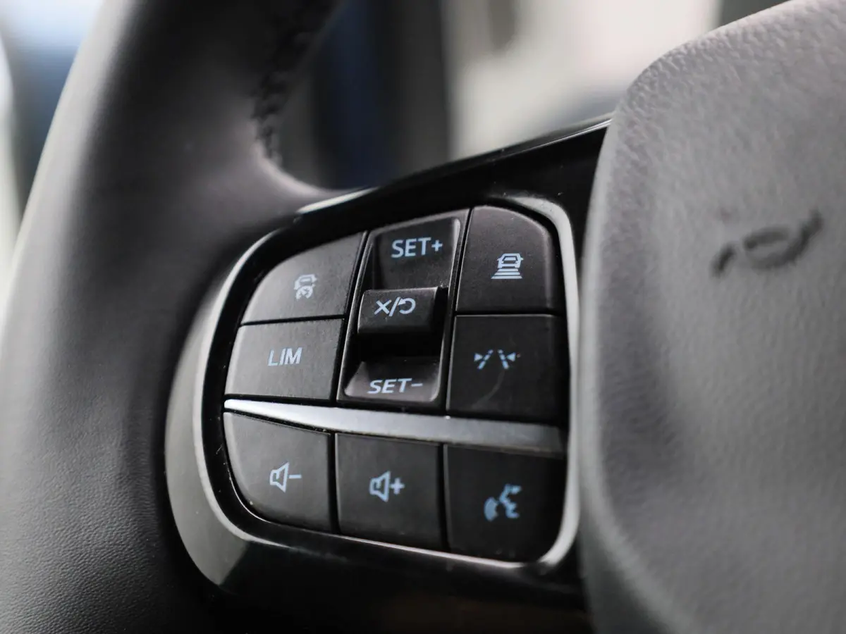 340 2.5 PHEV L2H1 Limited Incl. BTW & BPM | Adaptieve Cruise Controle | Navigatie | achteruitrij camera | 9 Persoons!