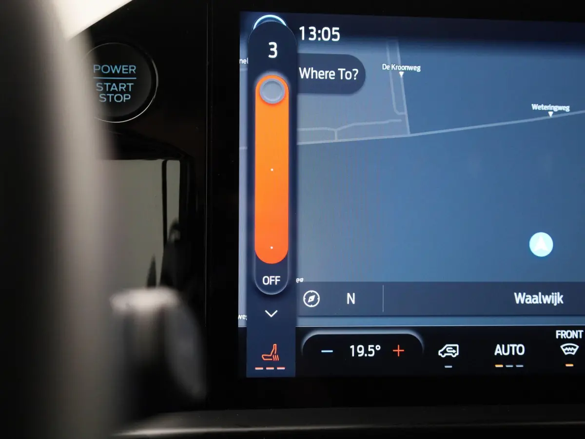 340 2.5 PHEV L2H1 Limited Incl. BTW & BPM | Adaptieve Cruise Controle | Navigatie | achteruitrij camera | 9 Persoons!