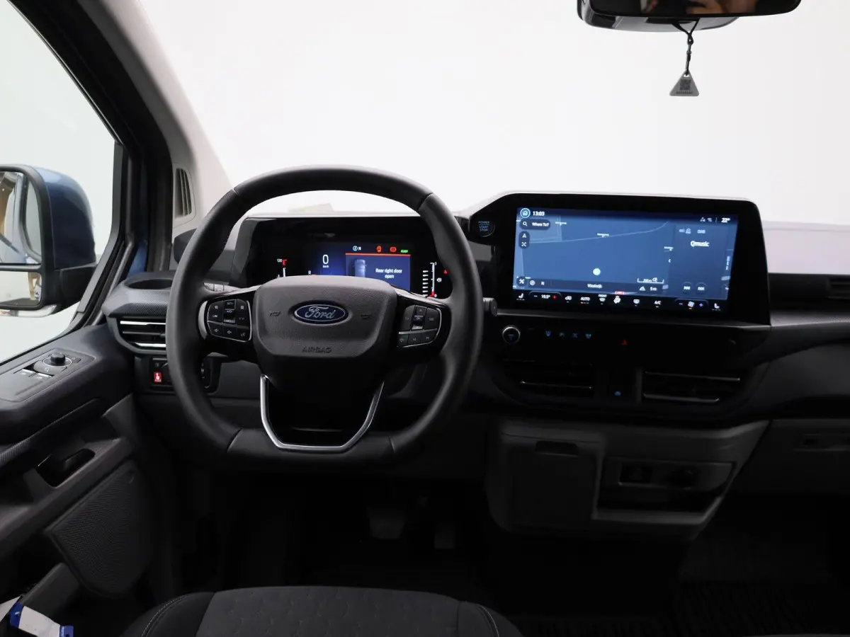 340 2.5 PHEV L2H1 Limited Incl. BTW & BPM | Adaptieve Cruise Controle | Navigatie | achteruitrij camera | 9 Persoons!