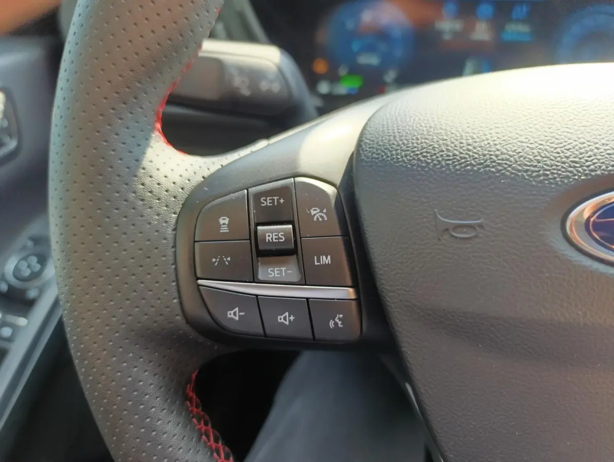 2.5 PHEV ST-Line X | Panodak | Elek. trekhaak | Adaptieve Cruise | Black Pack | Stoel/stuur voorruitverwarming | Matrix-LED | Elek. stoelen met geheugen | B&O Audio