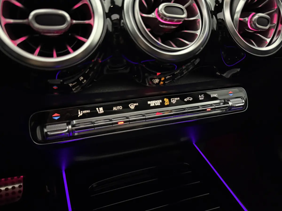 200 AMG | Pano | Virtual | Burmester | Camera | Memory | Sfeer | Carplay | NAP