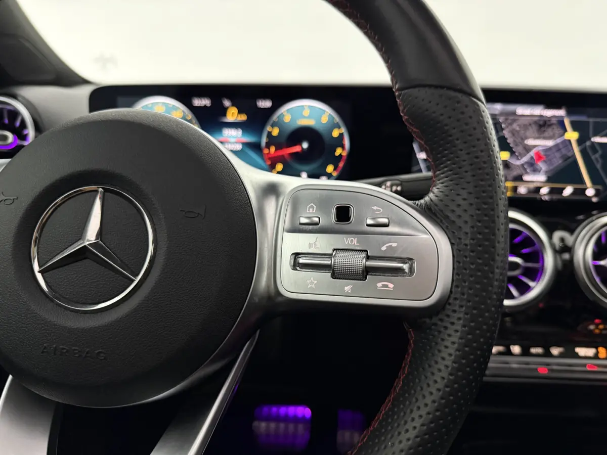 200 AMG | Pano | Virtual | Burmester | Camera | Memory | Sfeer | Carplay | NAP