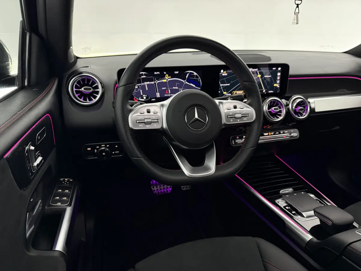 200 AMG | Pano | Virtual | Burmester | Camera | Memory | Sfeer | Carplay | NAP