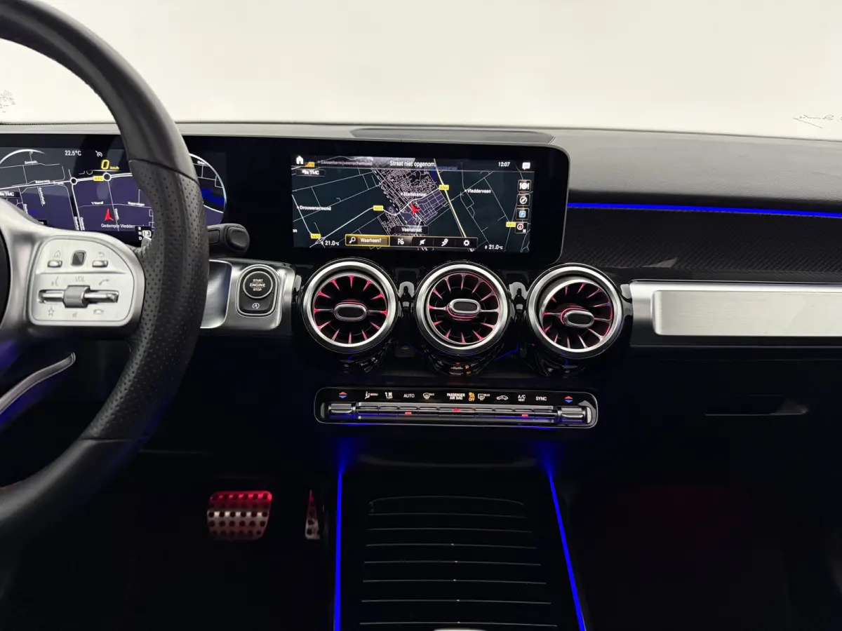 200 AMG | Pano | Virtual | Burmester | Camera | Memory | Sfeer | Carplay | NAP