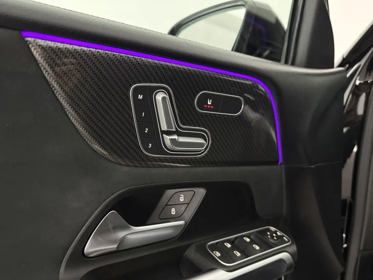 200 AMG | Pano | Virtual | Burmester | Camera | Memory | Sfeer | Carplay | NAP